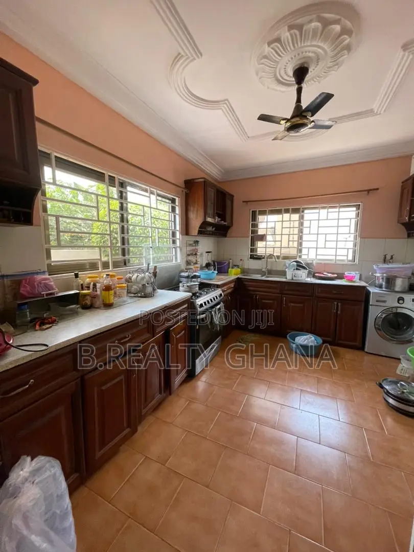 4bdrm House in Manet Estate, Spintex for sale in Spintex