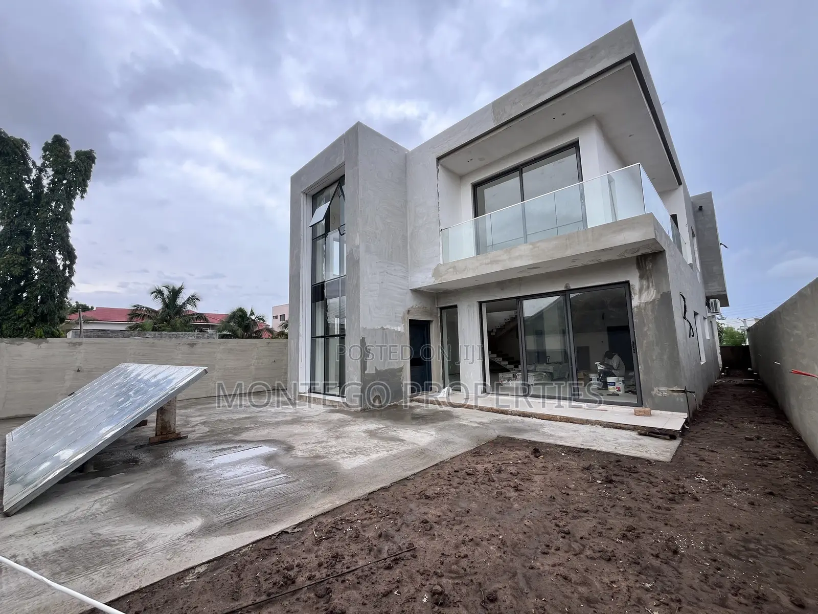 4bdrm House in Adjiringanor, East Legon for sale in East Legon