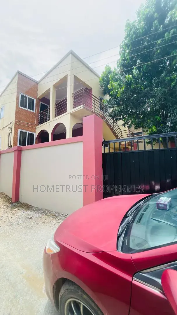 3bdrm Apartment in Kwabenya Acp for rent in Kwabenya