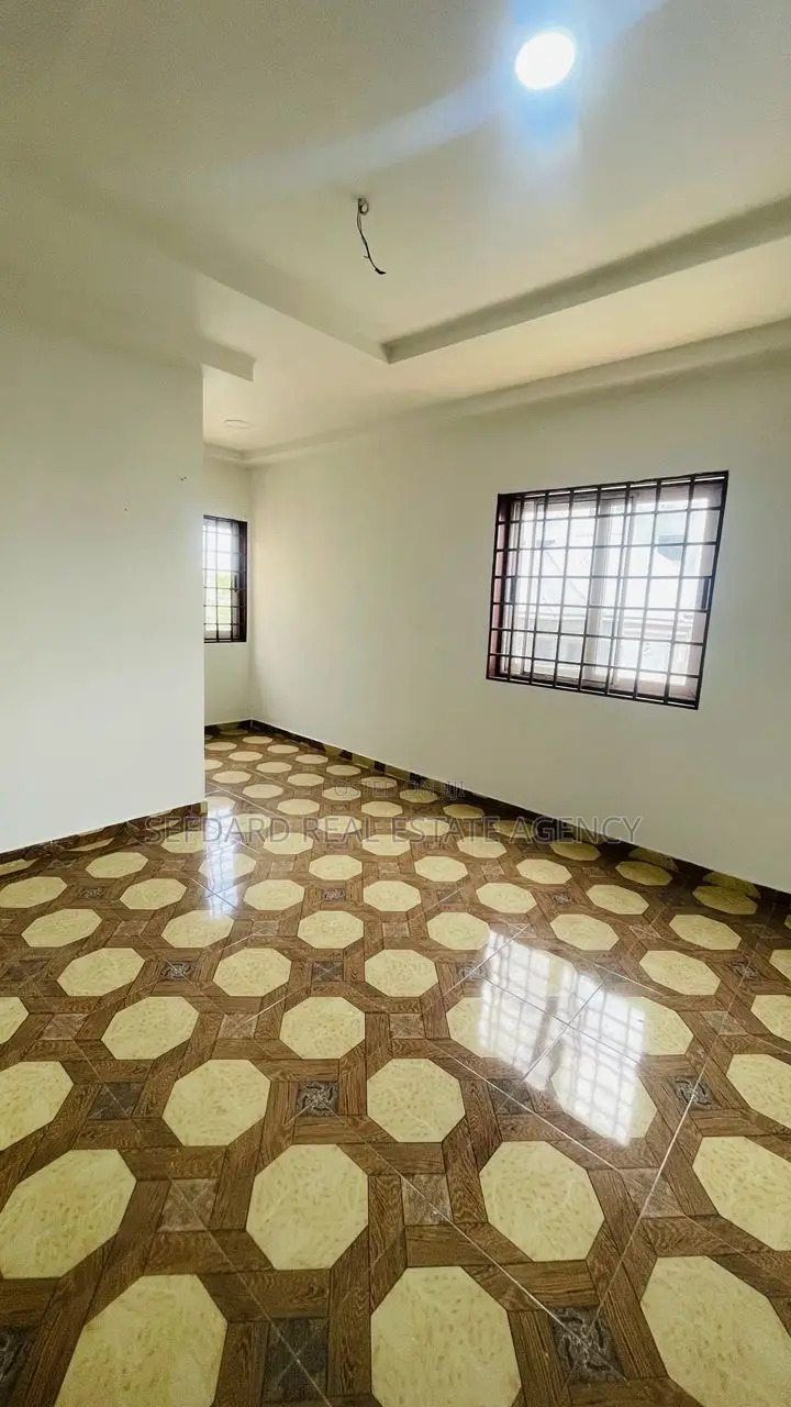 3bdrm Apartment in Sefdard Properties, Kwabenya for rent in Kwabenya