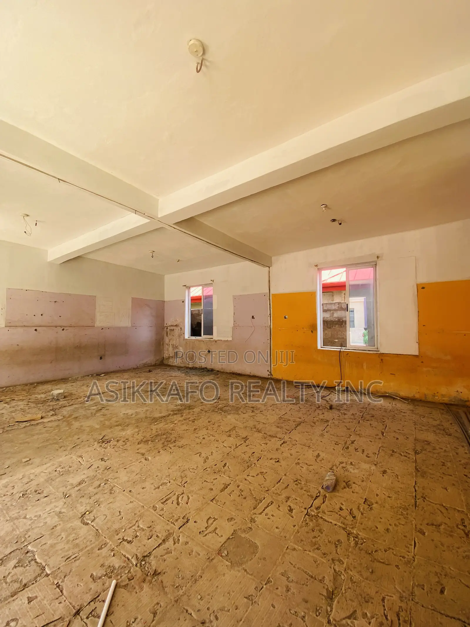 Avenue Ideal for Offices, School, Restaurant Rent/Sale in Spintex Road in Spintex