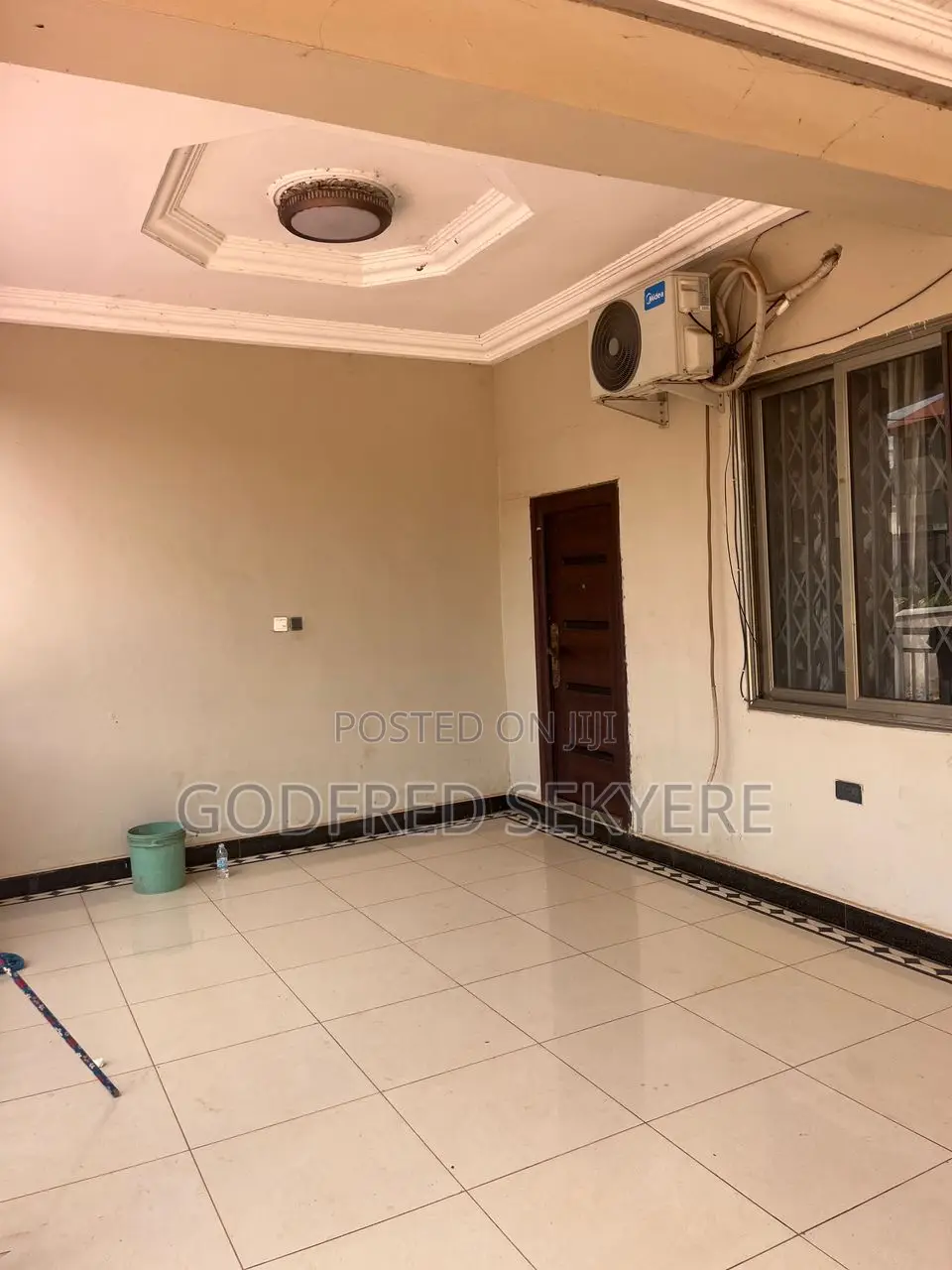 6bdrm House in Adeleke Estates, Kumasi Metropolitan for sale in Kumasi Metropolitan