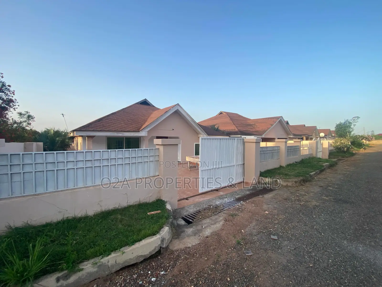 Furnished 3bdrm House in Amrahia, Barrier for rent in Barrier