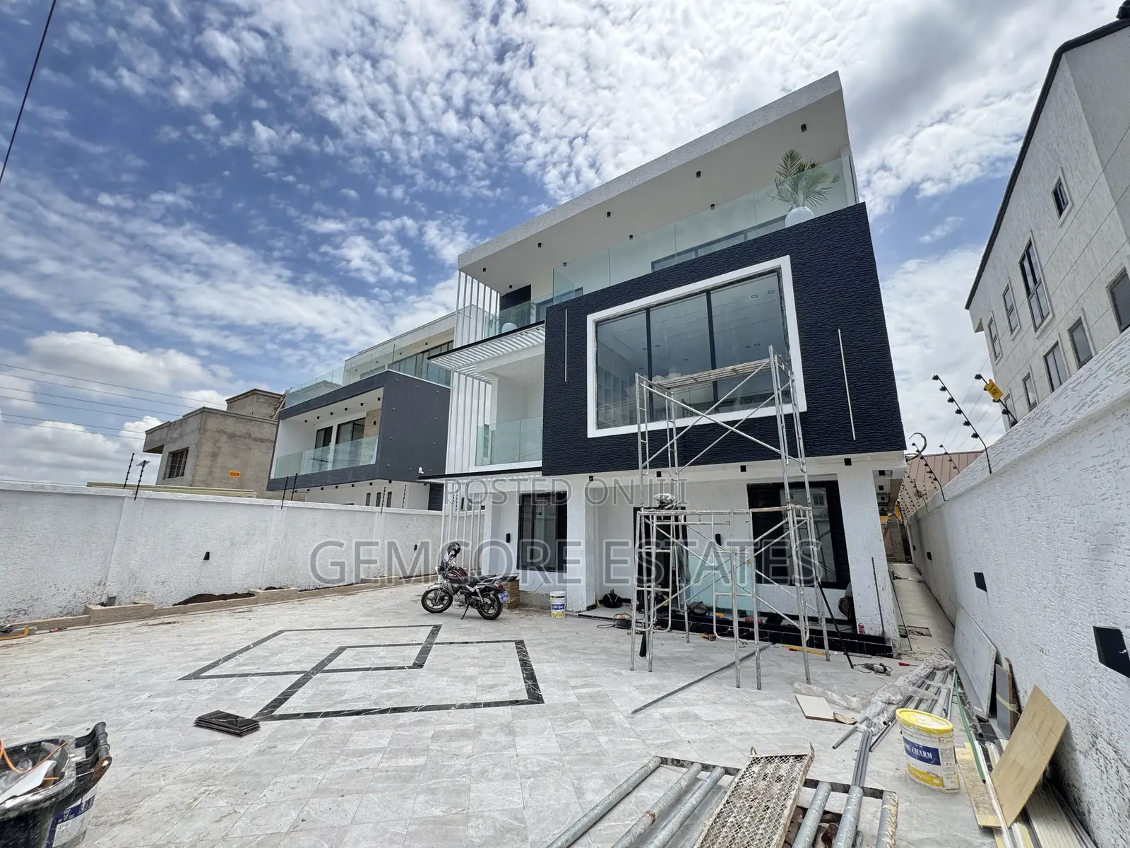 5bdrm House in East Legon Hills for sale in East Legon