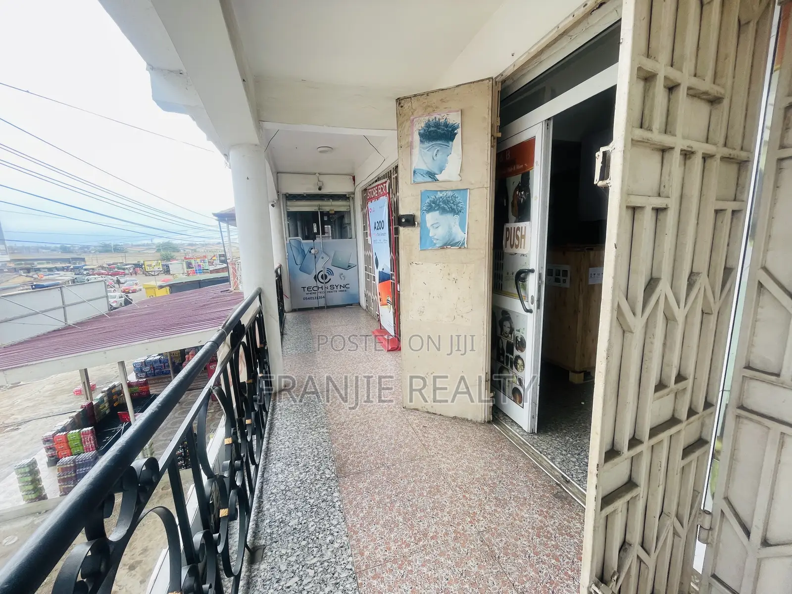 Double Shop for Rent at Mallam. in Mallam