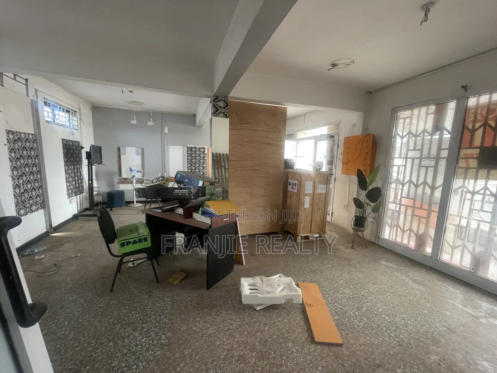 Double Shop for Rent at Mallam. in Mallam