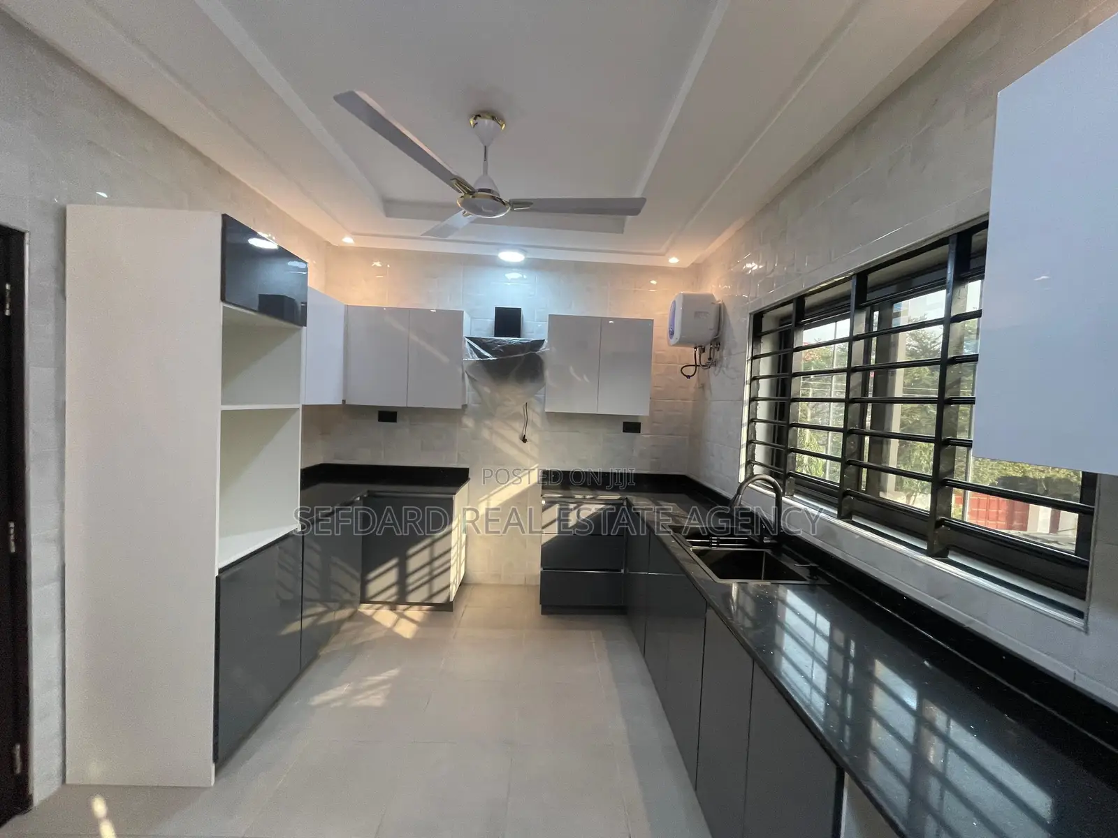 3bdrm Duplex in Sefdard Properties, Dome for rent in Dome