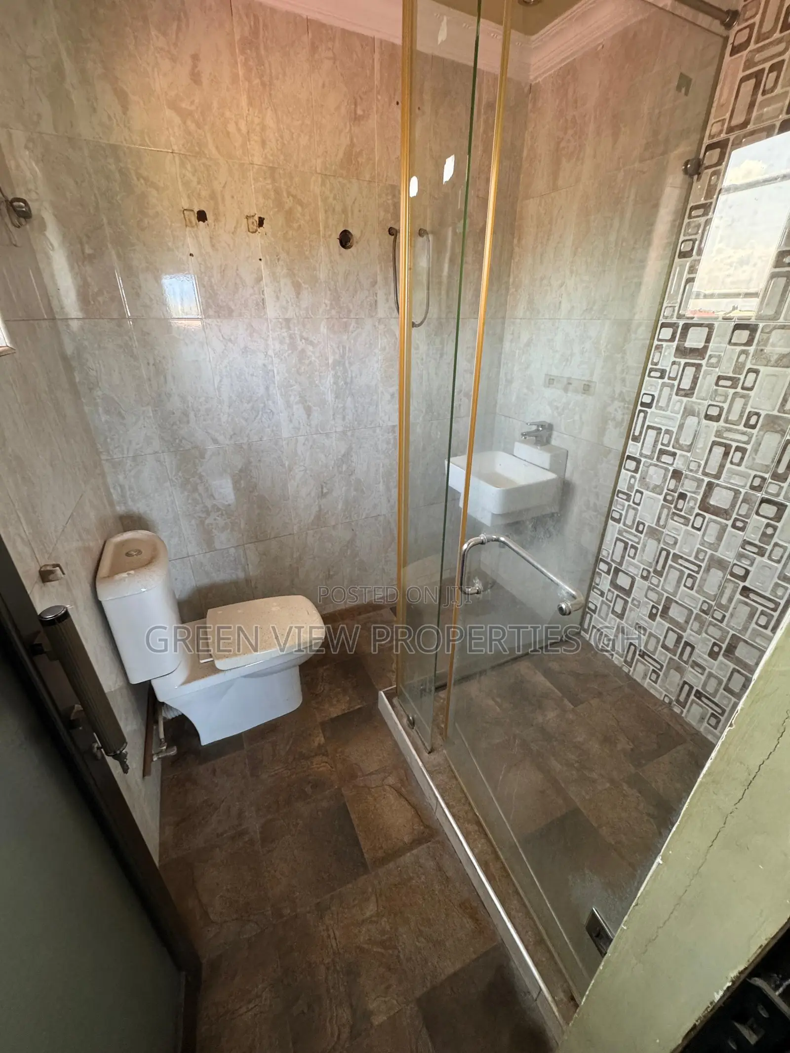 1bdrm Room & Parlour in Lapaz for rent in Lapaz