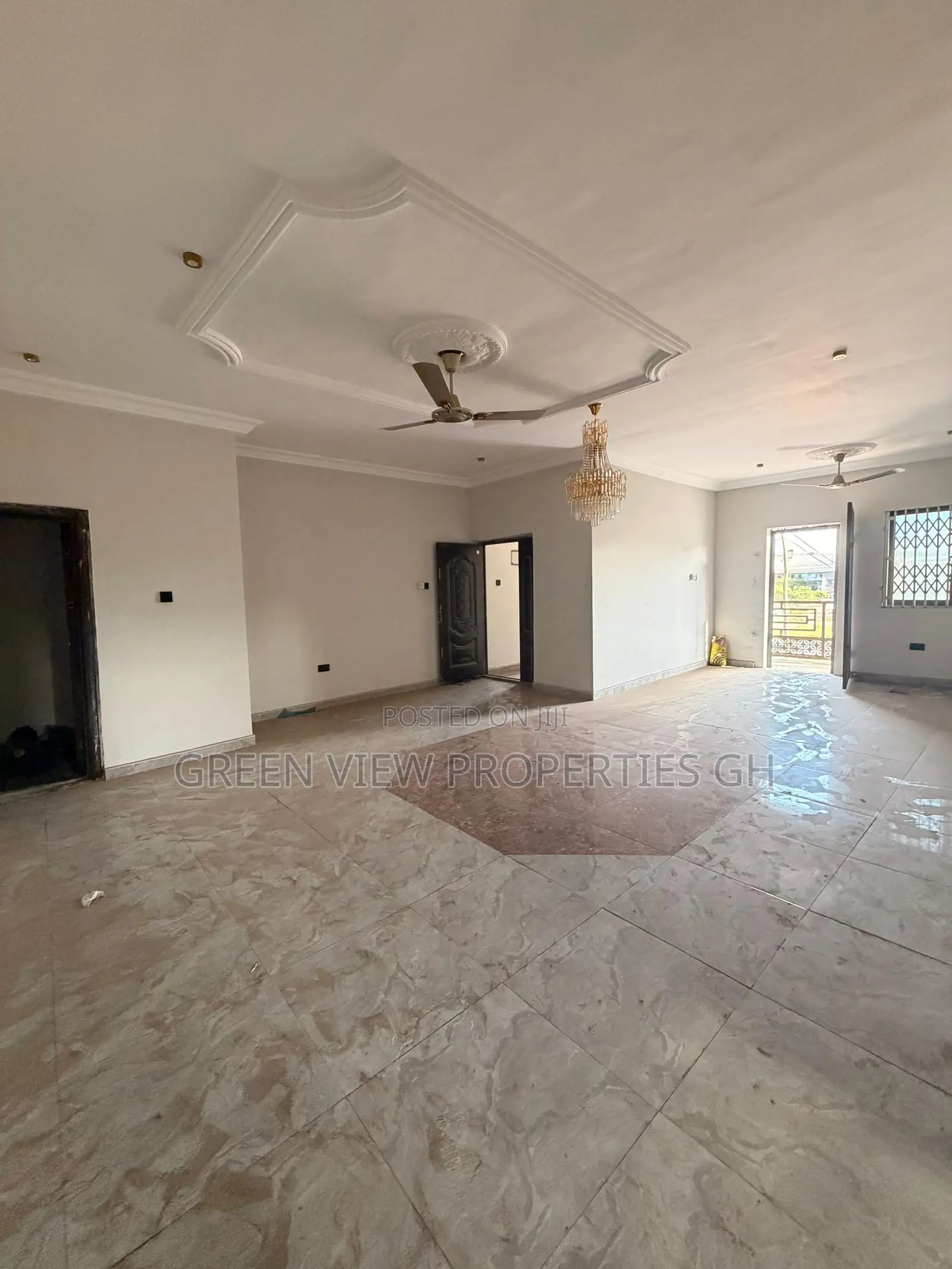 3bdrm Apartment in West Hills Mall Area for rent in West Hills Mall Area