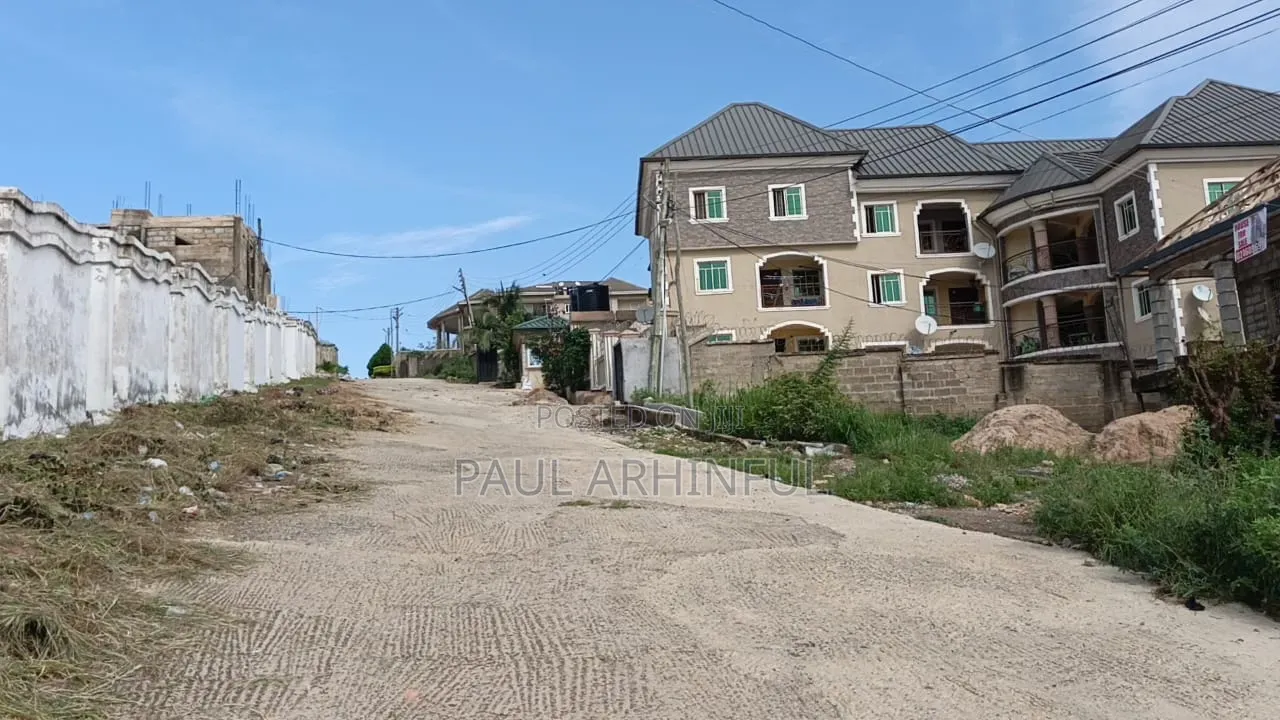 Lands and Houses in Awutu Senya East Municipal