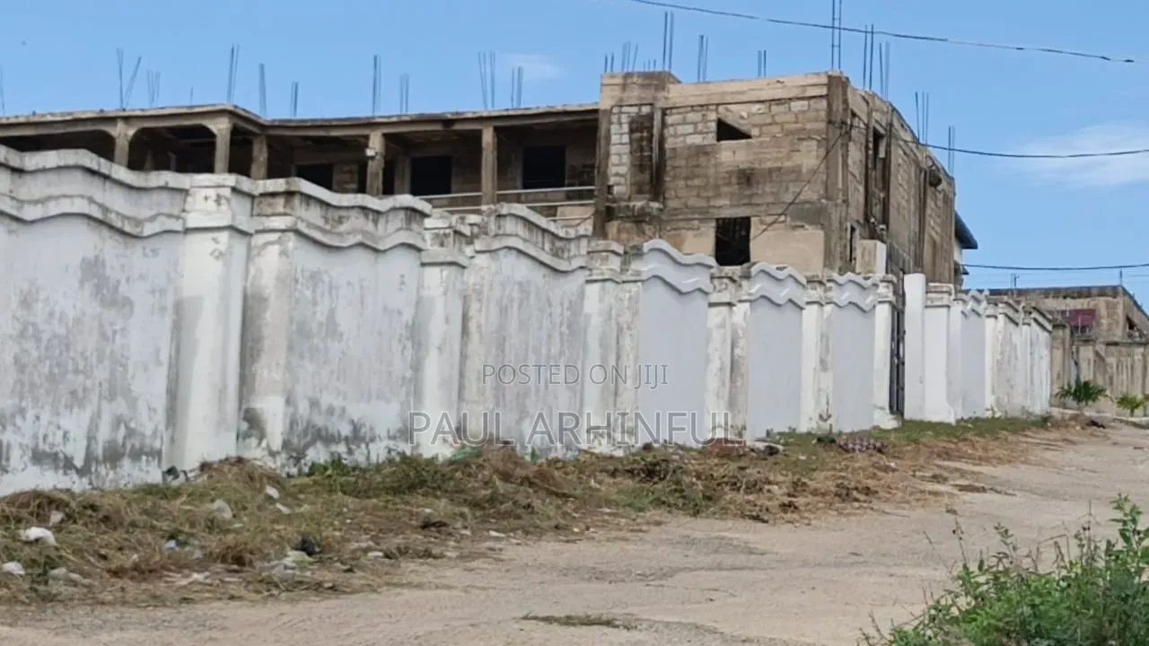 Lands and Houses in Awutu Senya East Municipal
