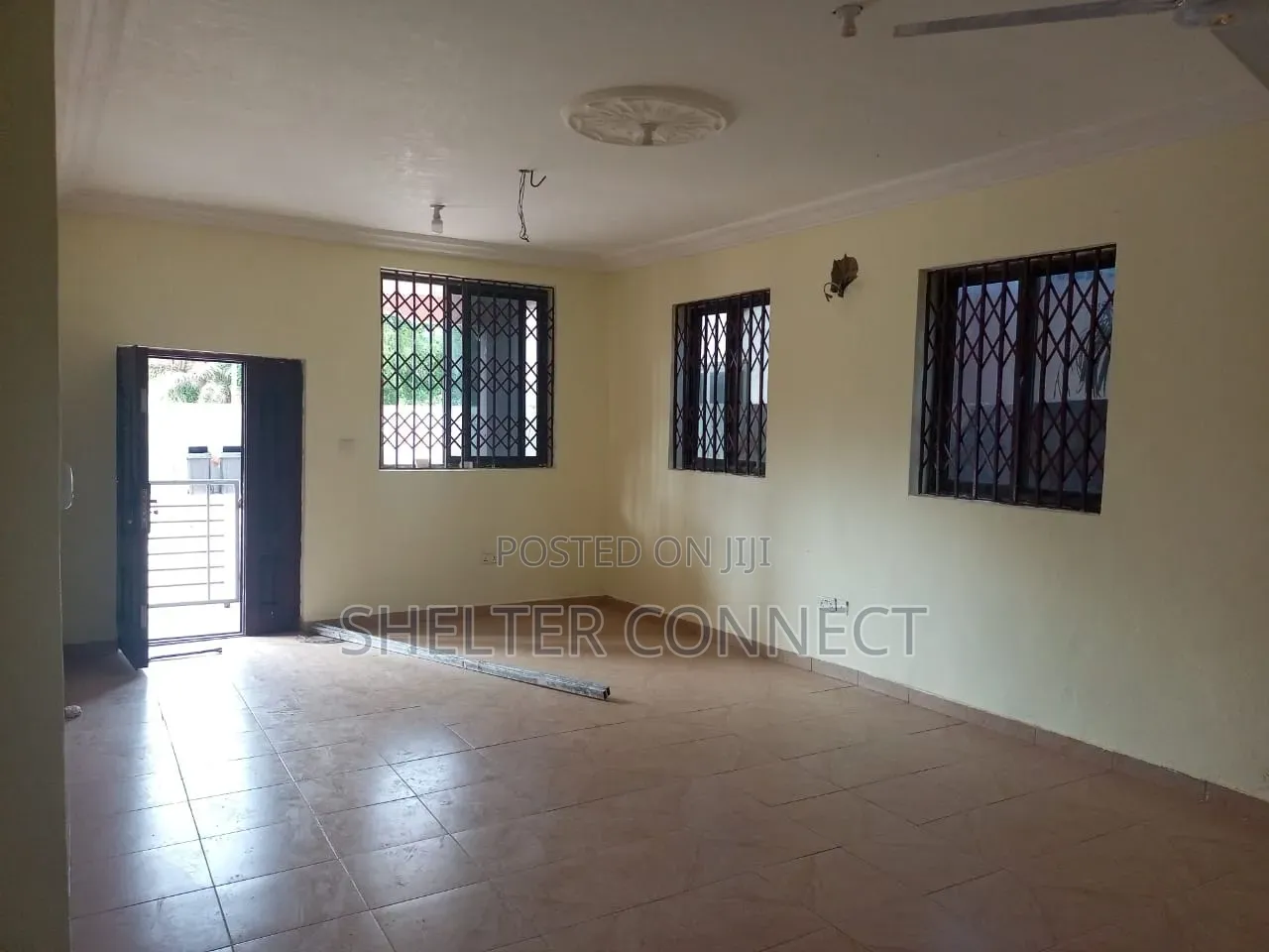 2bdrm Apartment in Pantang, Amrahia for rent in Amrahia