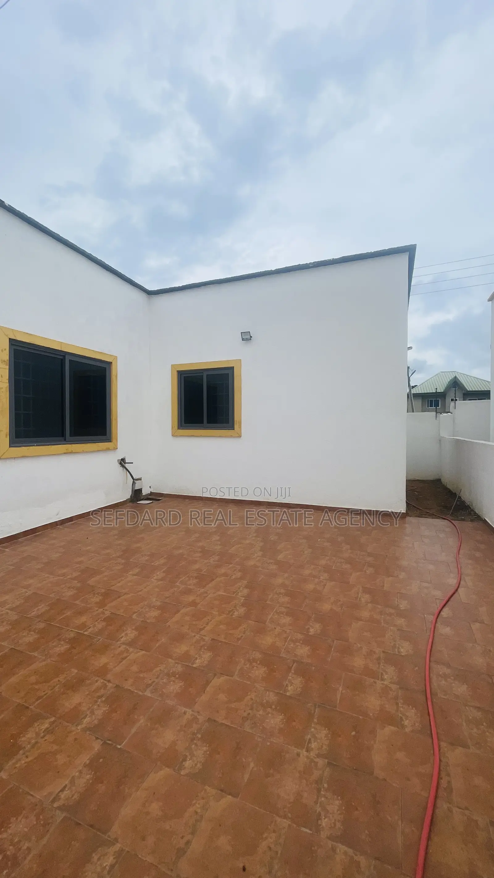 3bdrm House in Sefdard Properties, Amasaman for sale in Amasaman