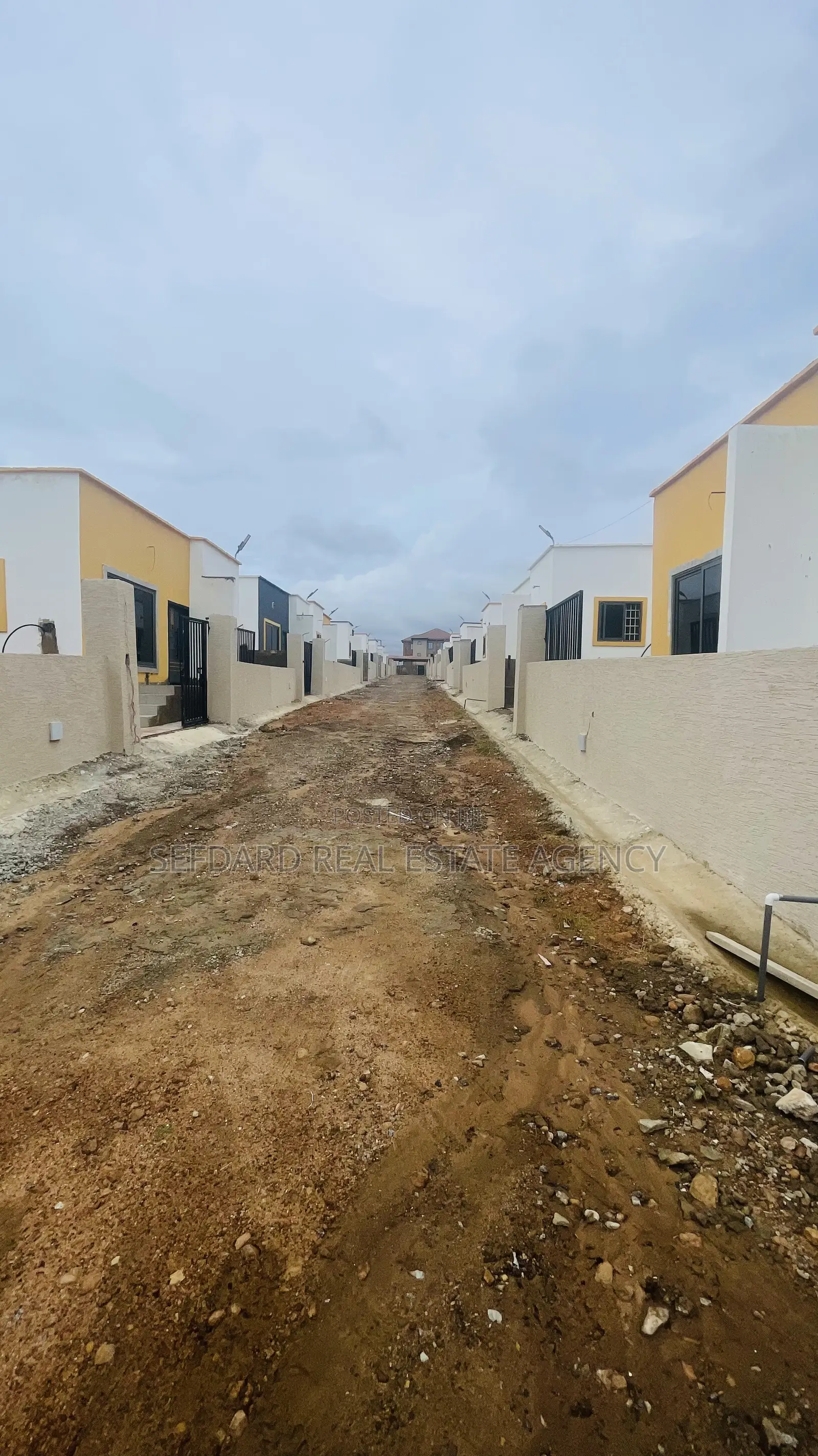 3bdrm House in Sefdard Properties, Amasaman for sale in Amasaman