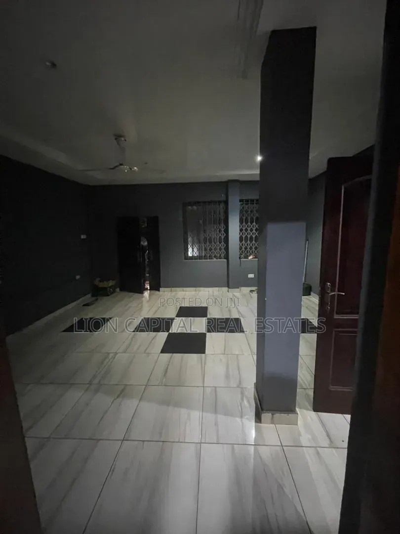 2bdrm Apartment in Kwabenya for rent in Kwabenya