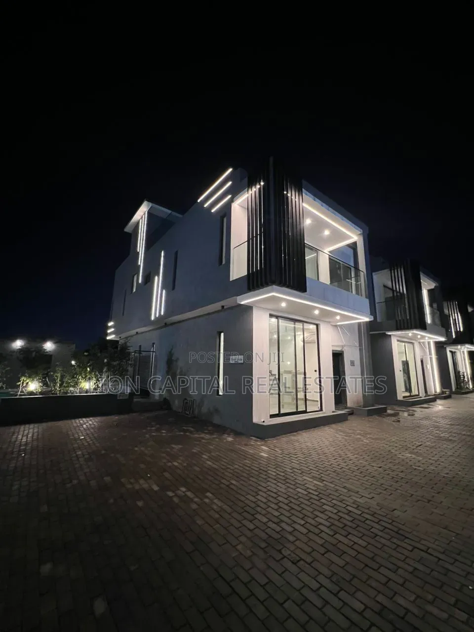 3bdrm Duplex in Dzorwulu for rent in Dzorwulu