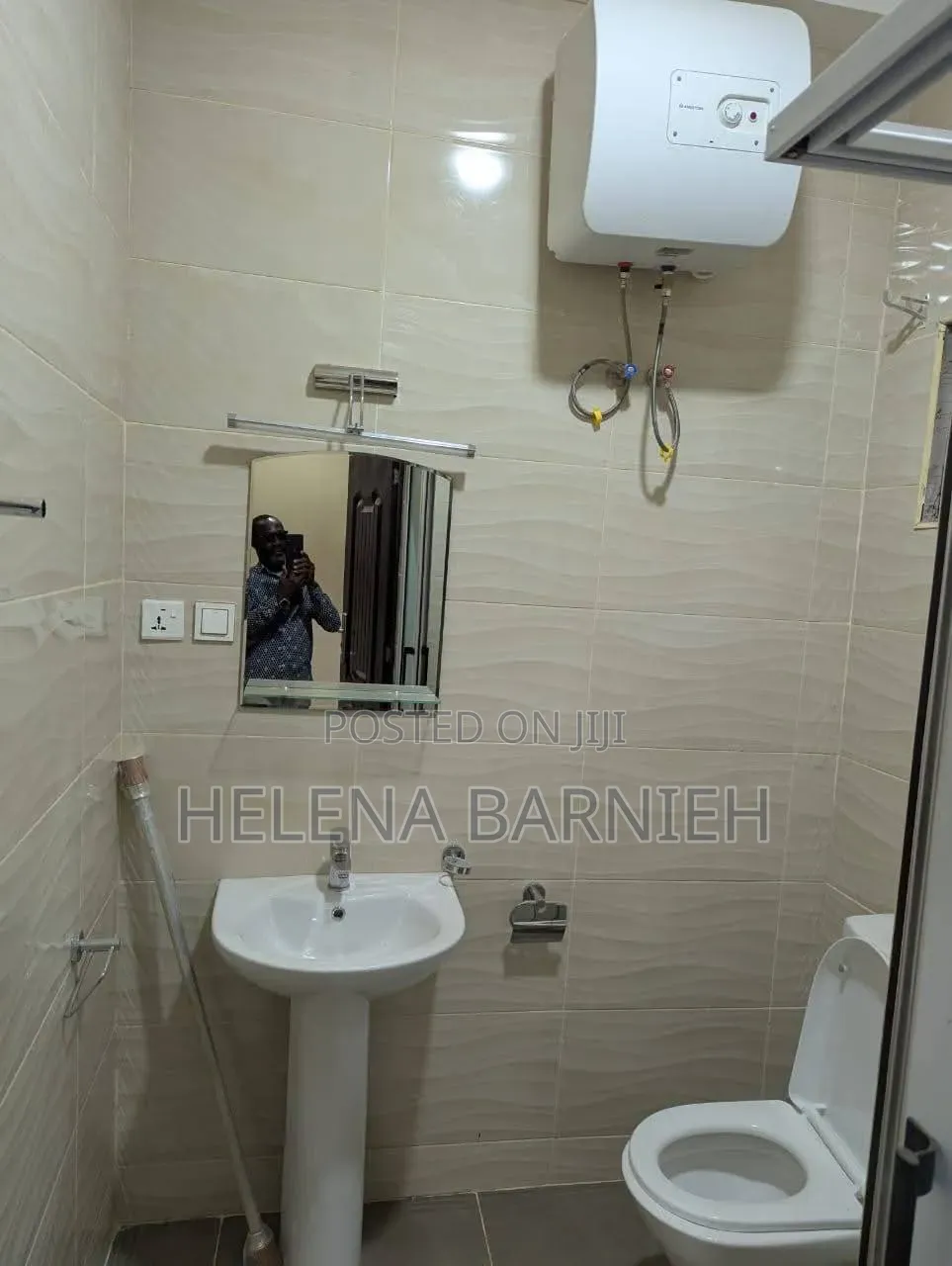 3bdrm House in Helena Estate Agency, The Mall for rent in The Mall
