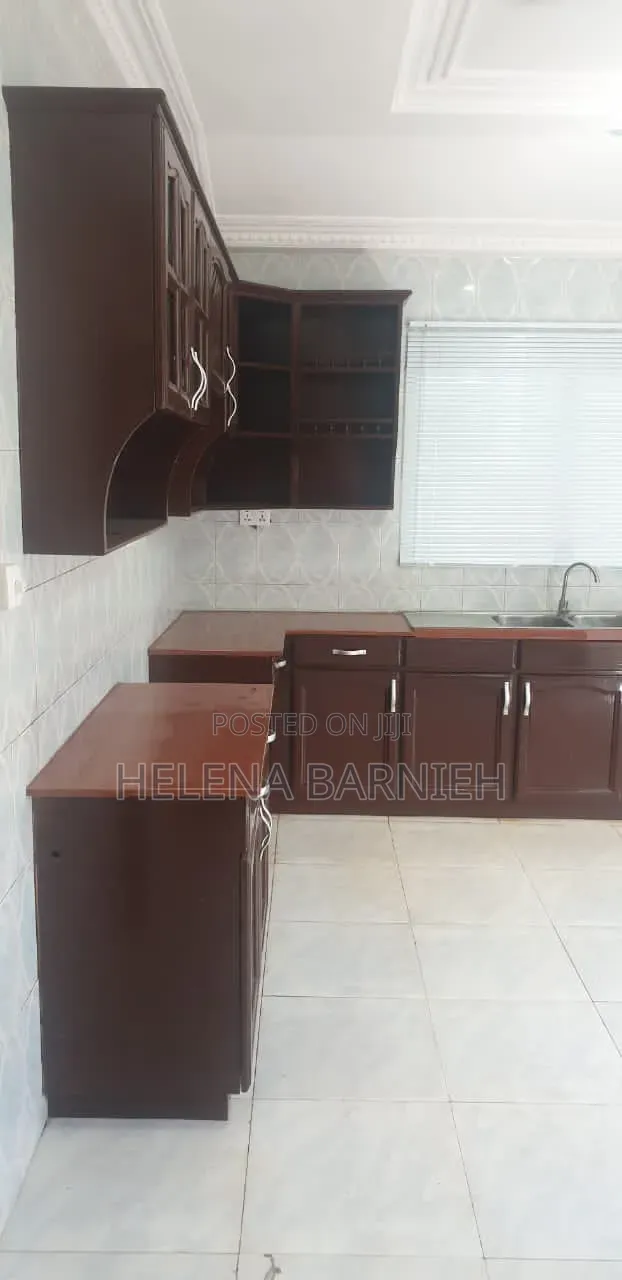4bdrm House in Helena Estate, The Mall for rent in The Mall