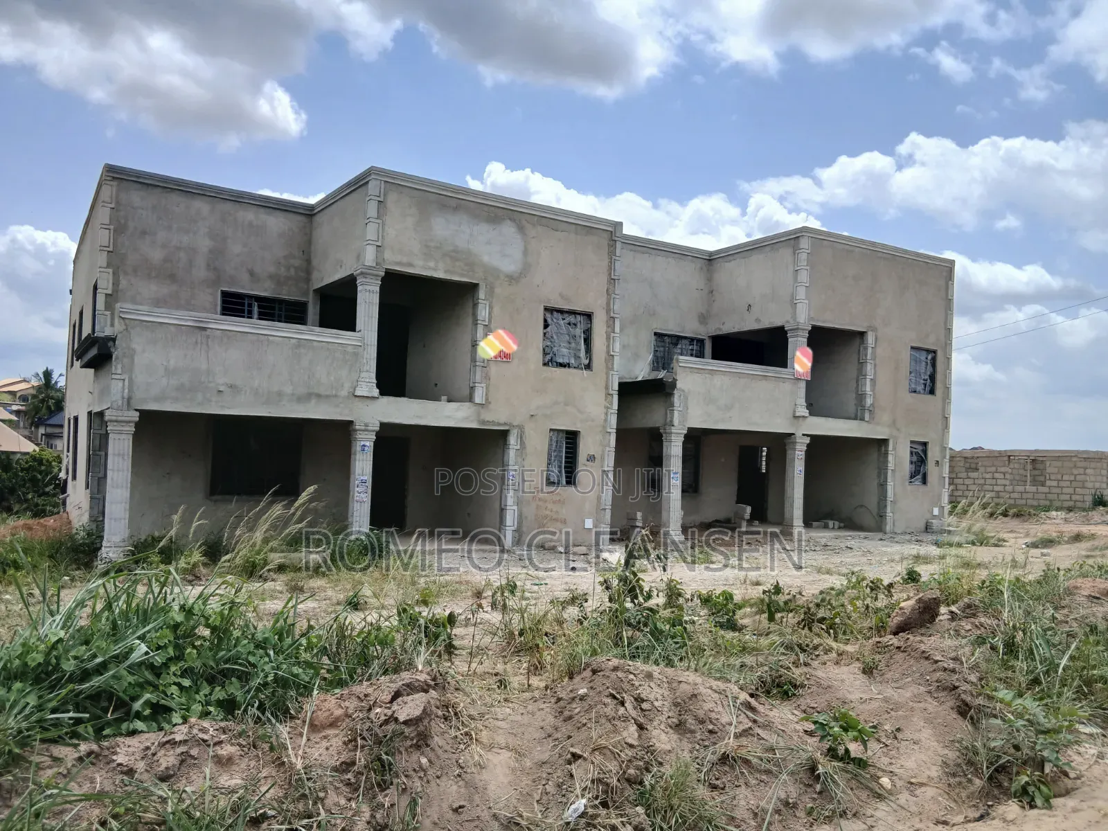 4bdrm Duplex in Atonsu Aputuogya, Kumasi Metropolitan for sale in Kumasi Metropolitan