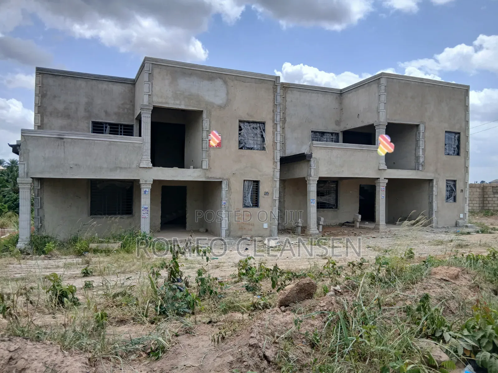 4bdrm Duplex in Atonsu Aputuogya, Kumasi Metropolitan for sale in Kumasi Metropolitan