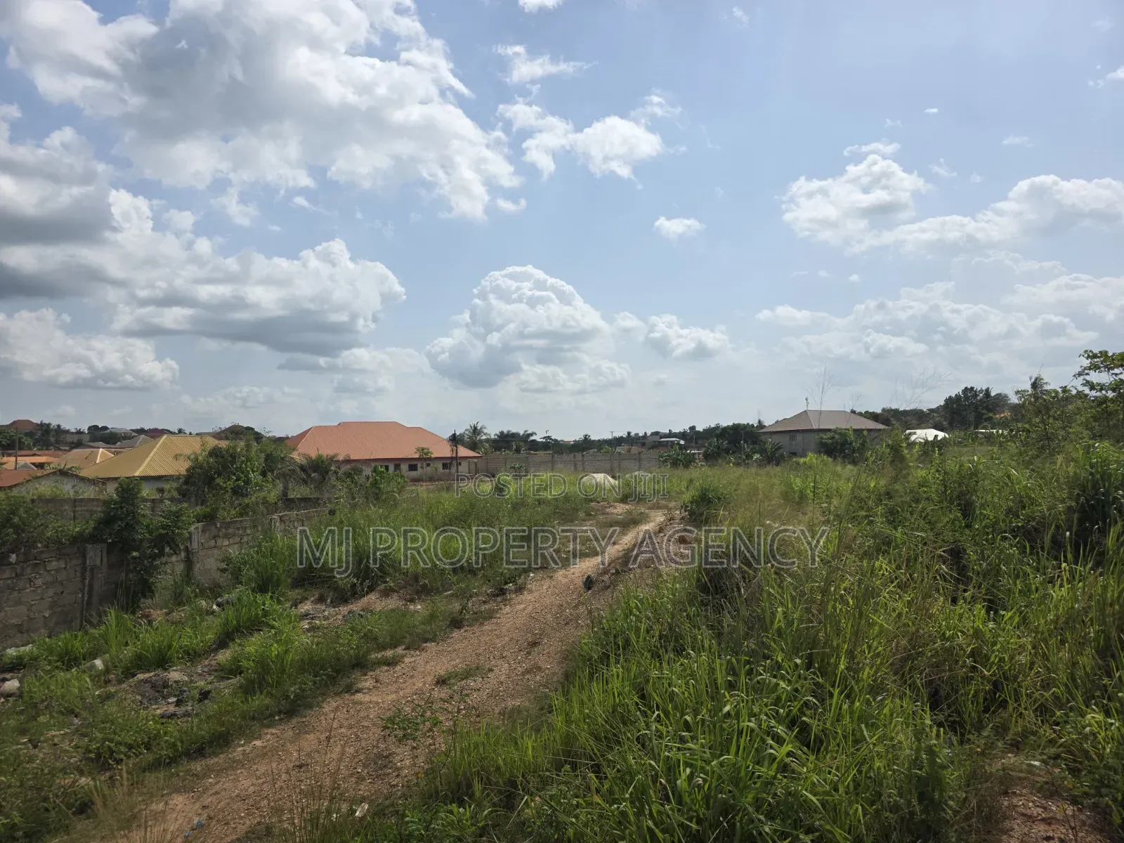 5 Roadside Commercial Land at Pakyi Kumasi in Atwima Kwanwoma