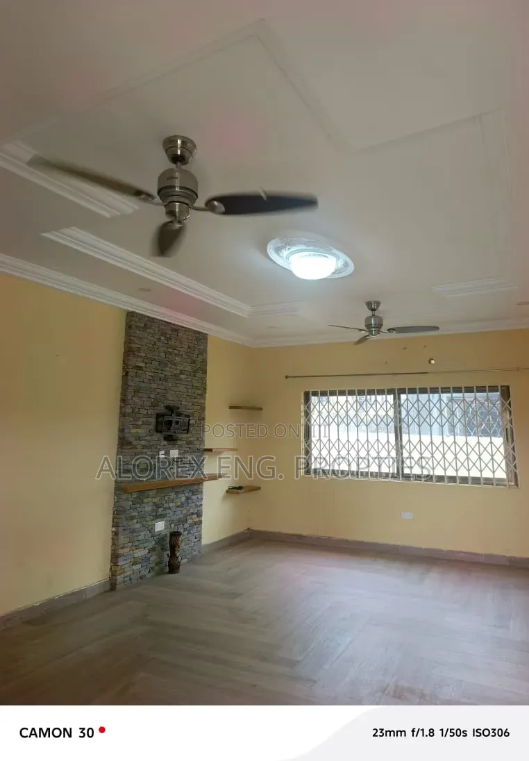 3bdrm House in Adenta, Frafraha for rent in Frafraha