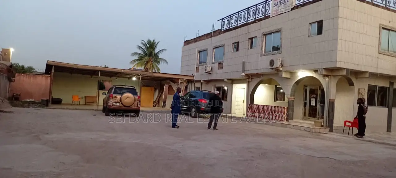 Hotel For Sale – Amasaman Kutunse in Amasaman