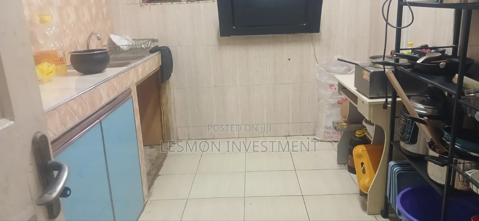 3-Bedrooms House for Office Use Only in North Kaneshie