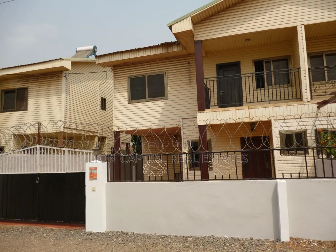 3bdrm Duplex in Coca Cola for sale in Coca Cola