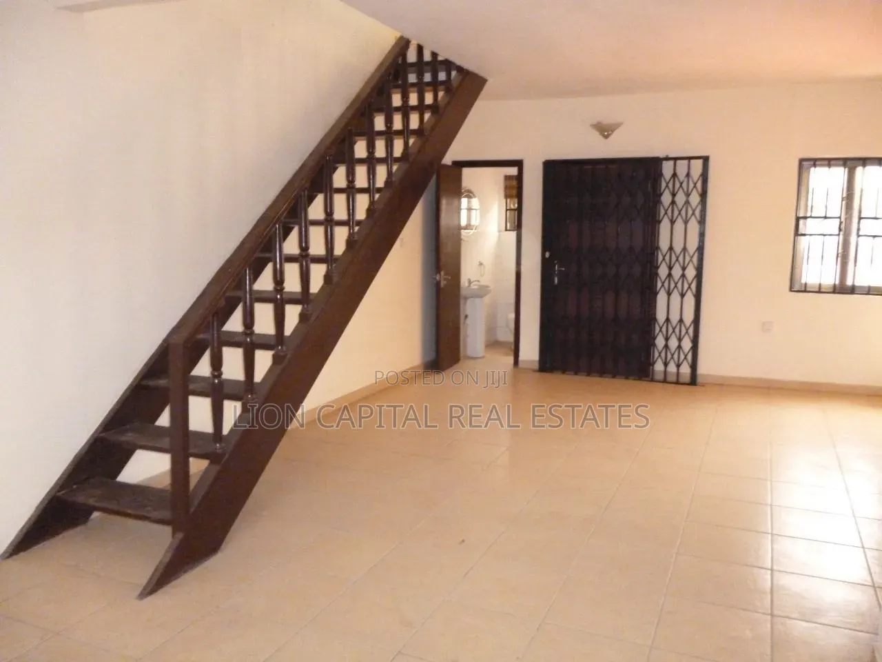 3bdrm Duplex in Coca Cola for sale in Coca Cola