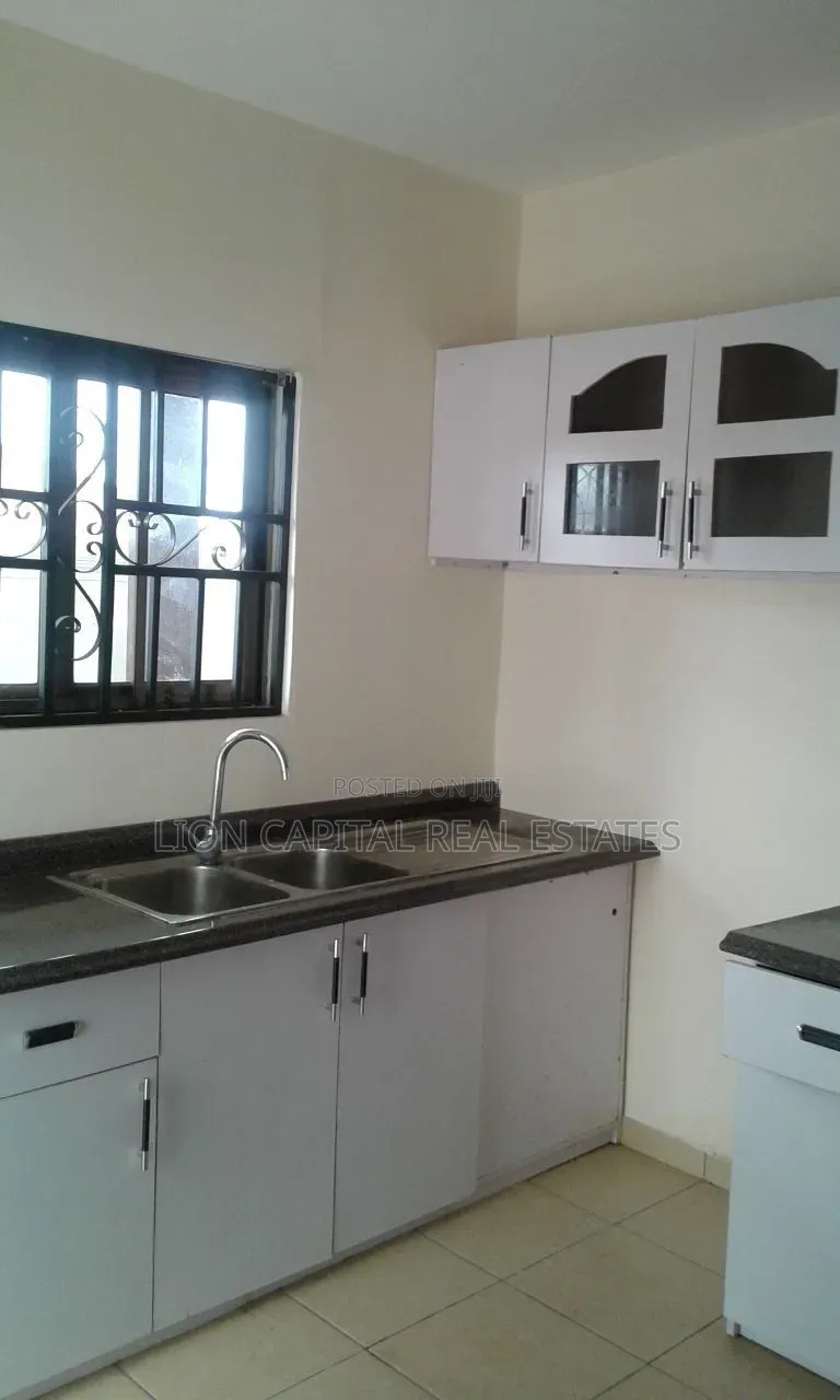 3bdrm Duplex in Coca Cola for sale in Coca Cola