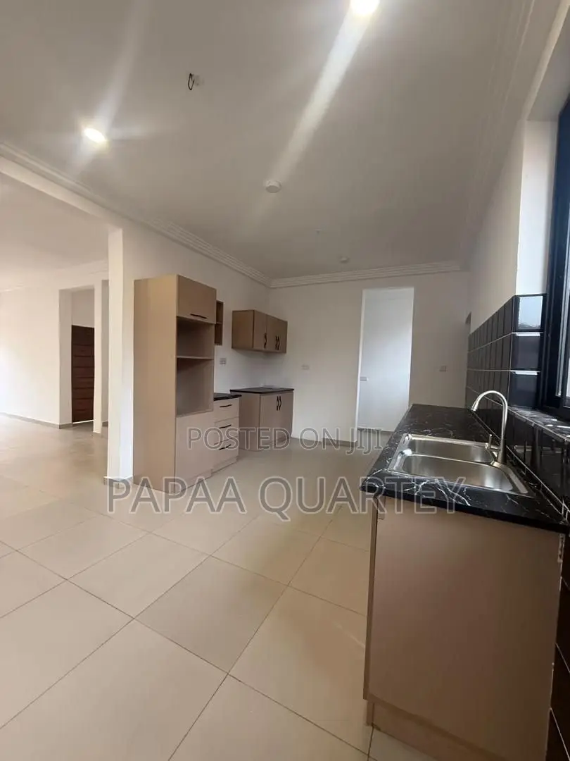 3bdrm House in Oyarifa for sale in Oyarifa