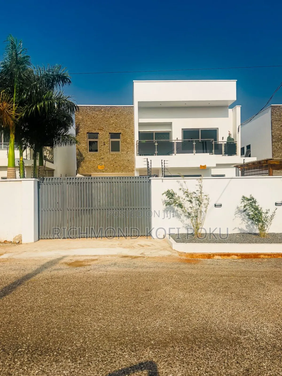 Furnished 4bdrm House in Kofis Realty, Papaye for rent in Papaye