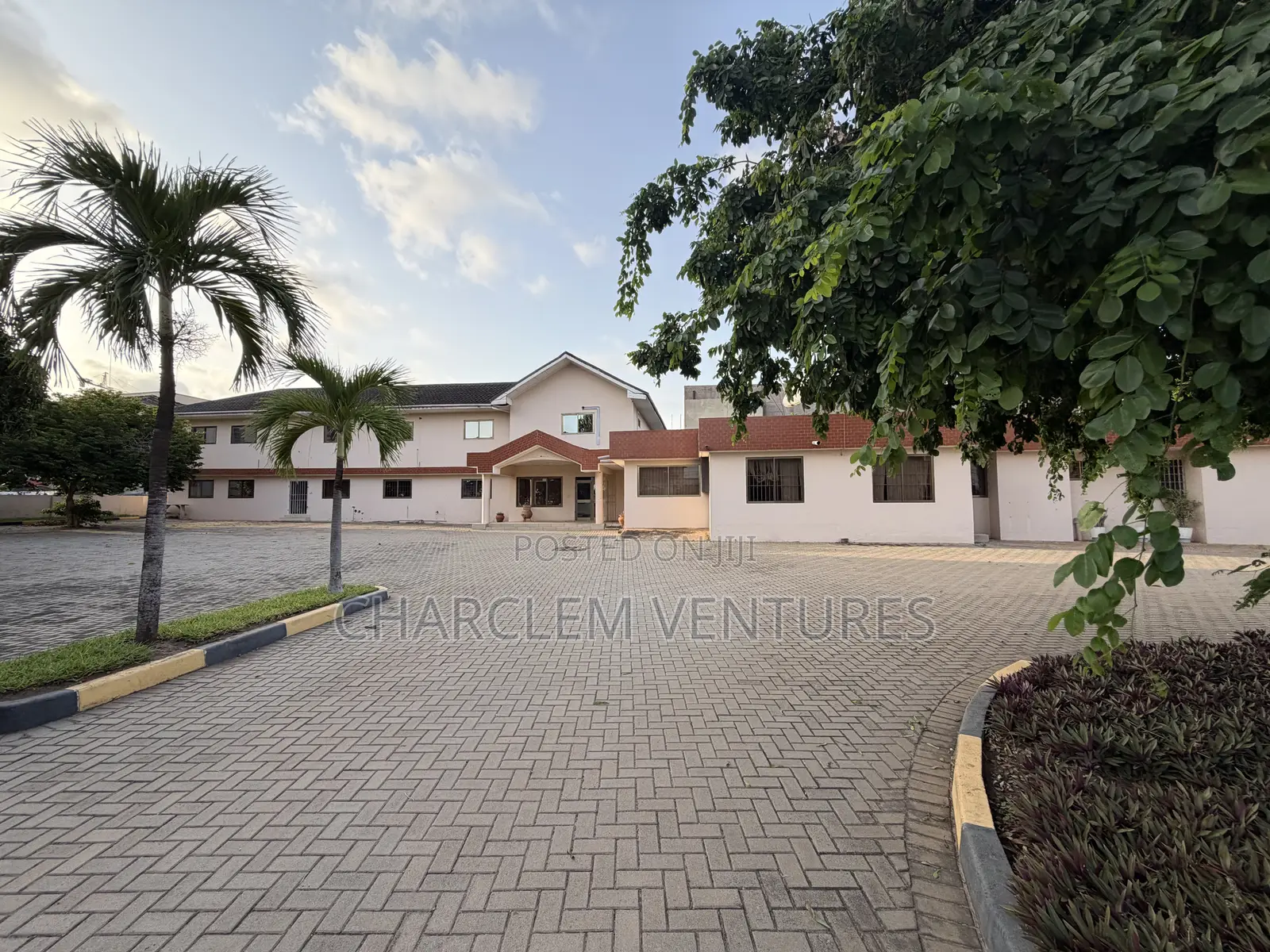 42 Plus Rooms Commercial Property for Rent at Airport in Accra Metropolitan