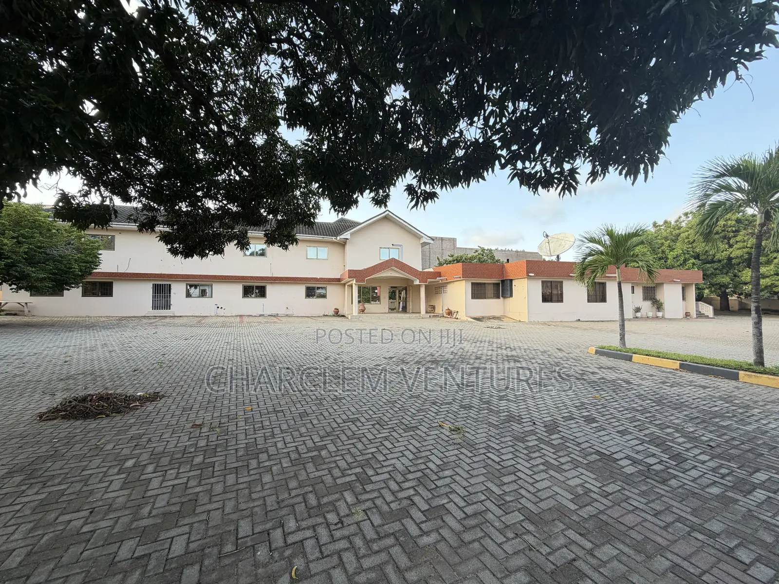 42 Plus Rooms Commercial Property for Rent at Airport in Accra Metropolitan