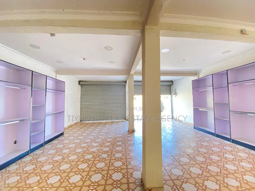 Double Shop for Rent Sowutwuom. in Last Stop