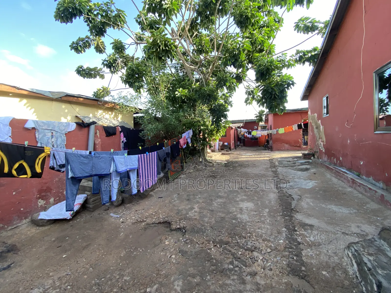 7bdrm House in Lapaz for sale in Lapaz