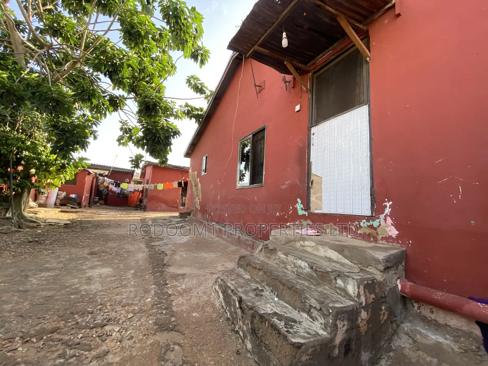 7bdrm House in Lapaz for sale in Lapaz