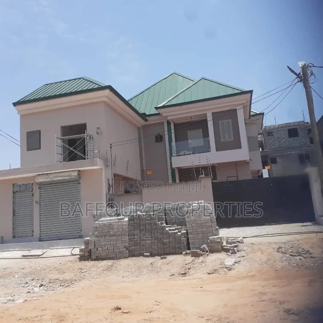 5bdrm House in Spintex for rent in Spintex