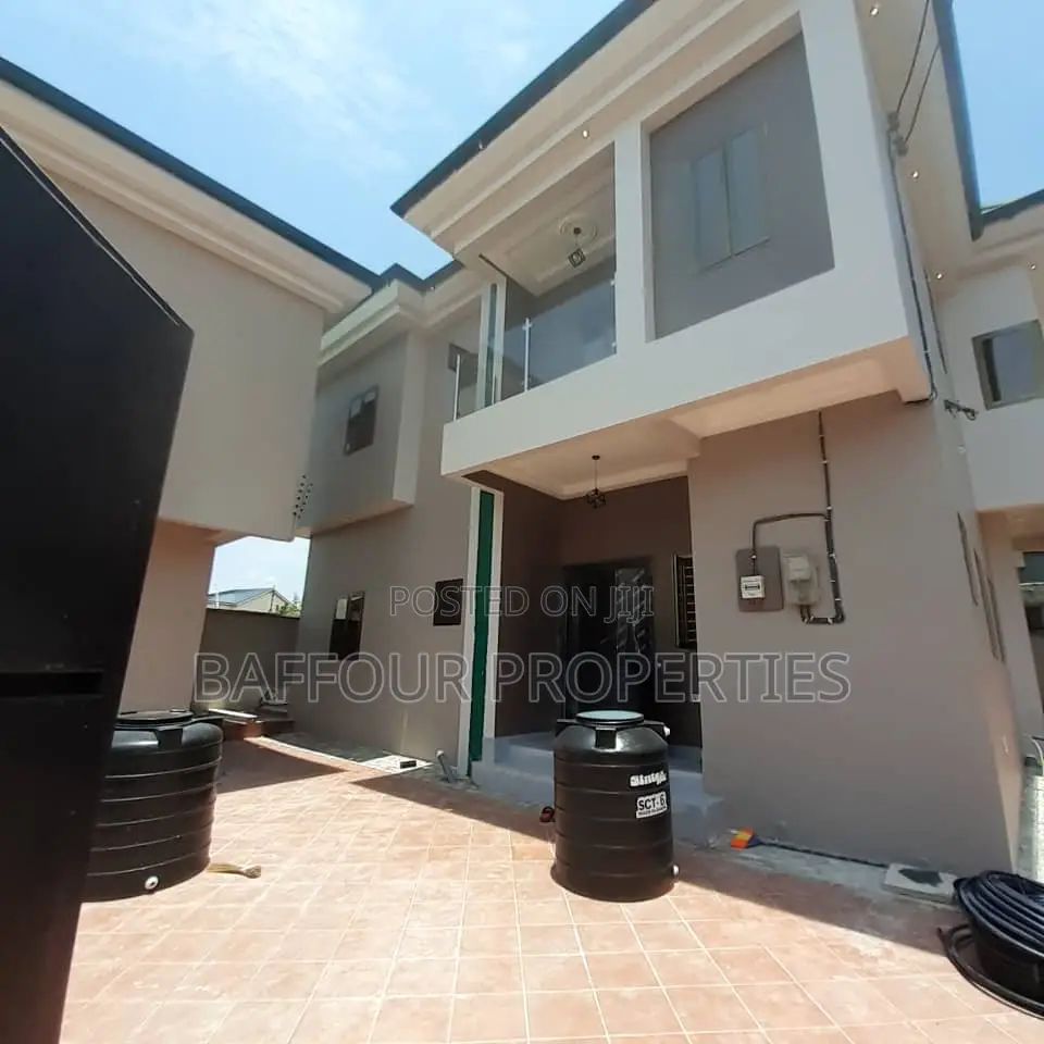 5bdrm House in Spintex for rent in Spintex