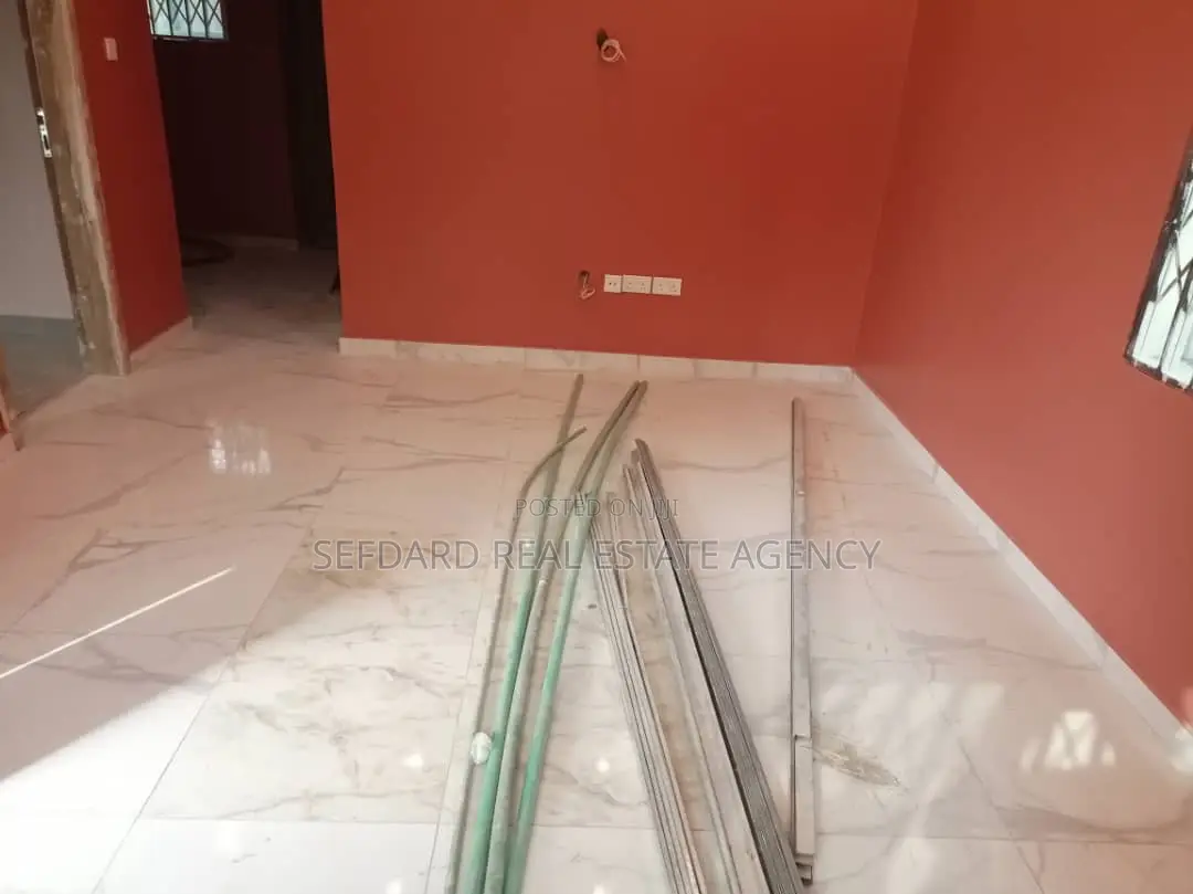 1bdrm Apartment in Sefdard Properties, Ablekuma for rent in Ablekuma