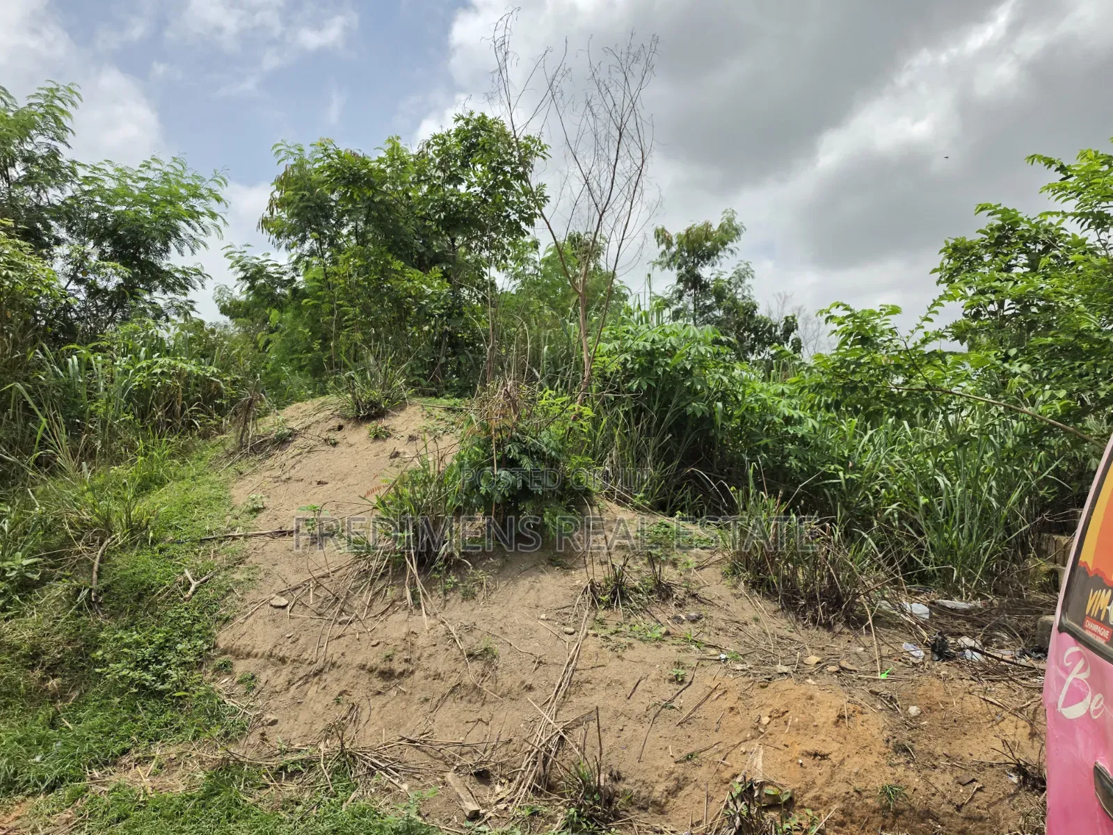 Land at Maase-Adubinsu for Sale in Afigya-Kwabre