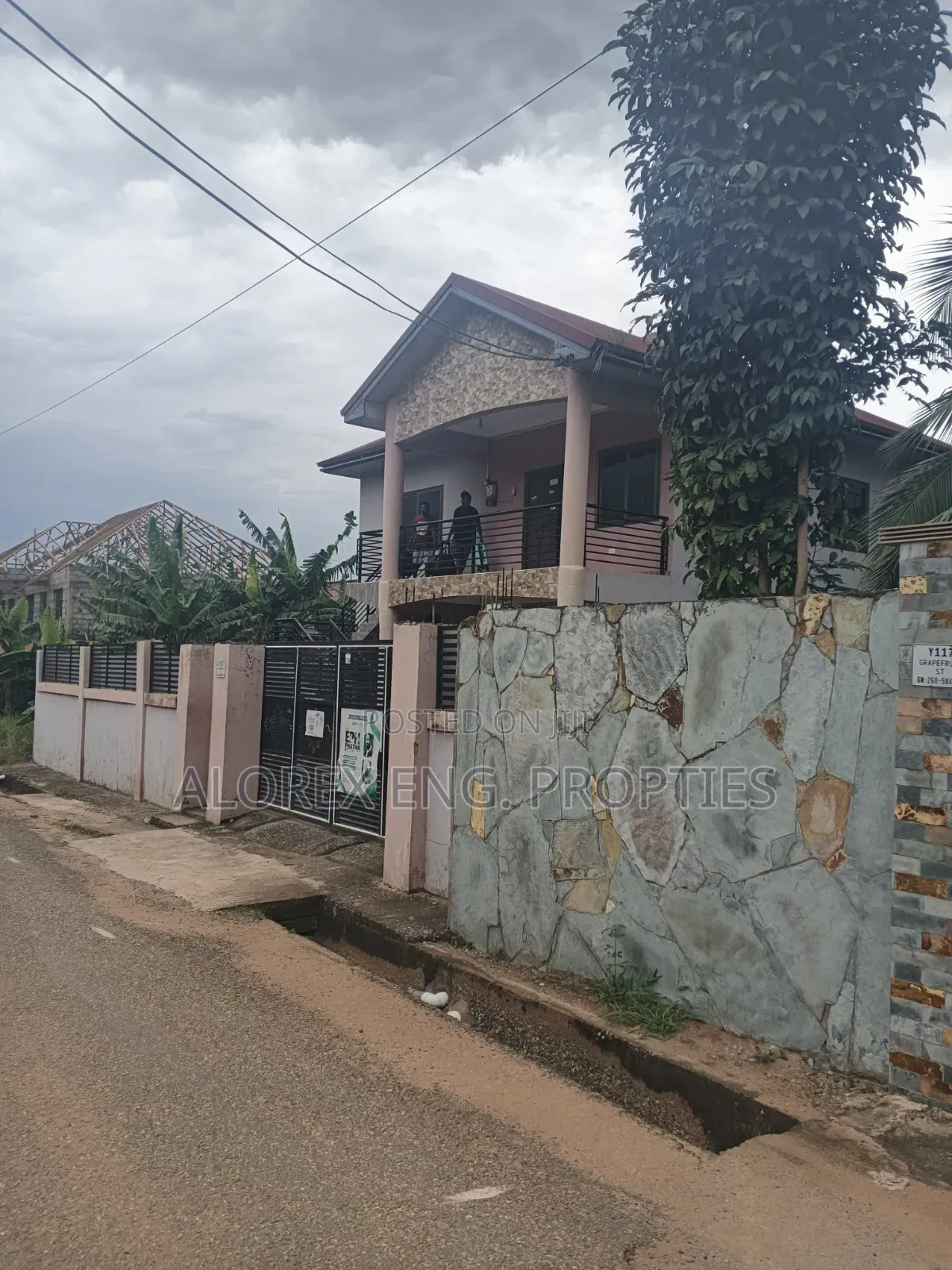 2bdrm Apartment in Danfa for rent in Danfa