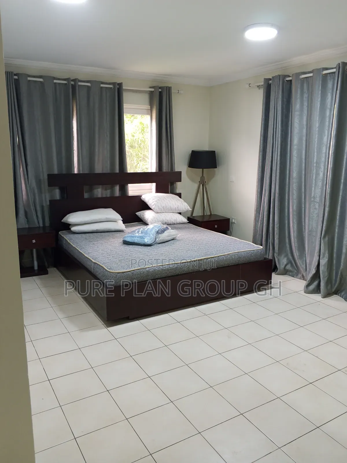 Furnished 4bdrm Apartment in Airport Residential for rent in Airport Residential Area