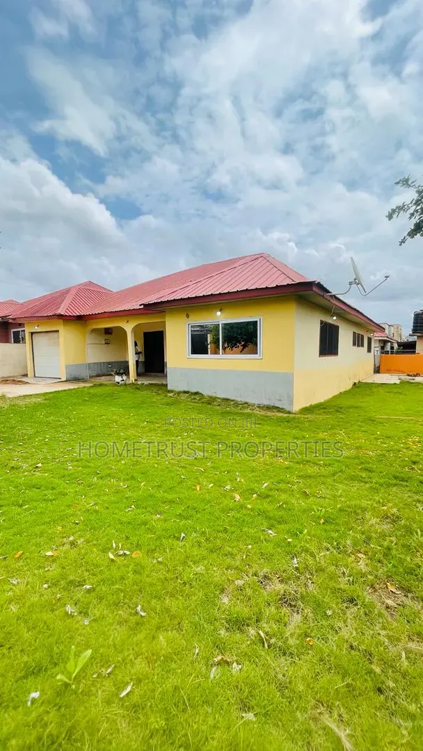 4bdrm House in Kwabenya Acp for rent in Kwabenya