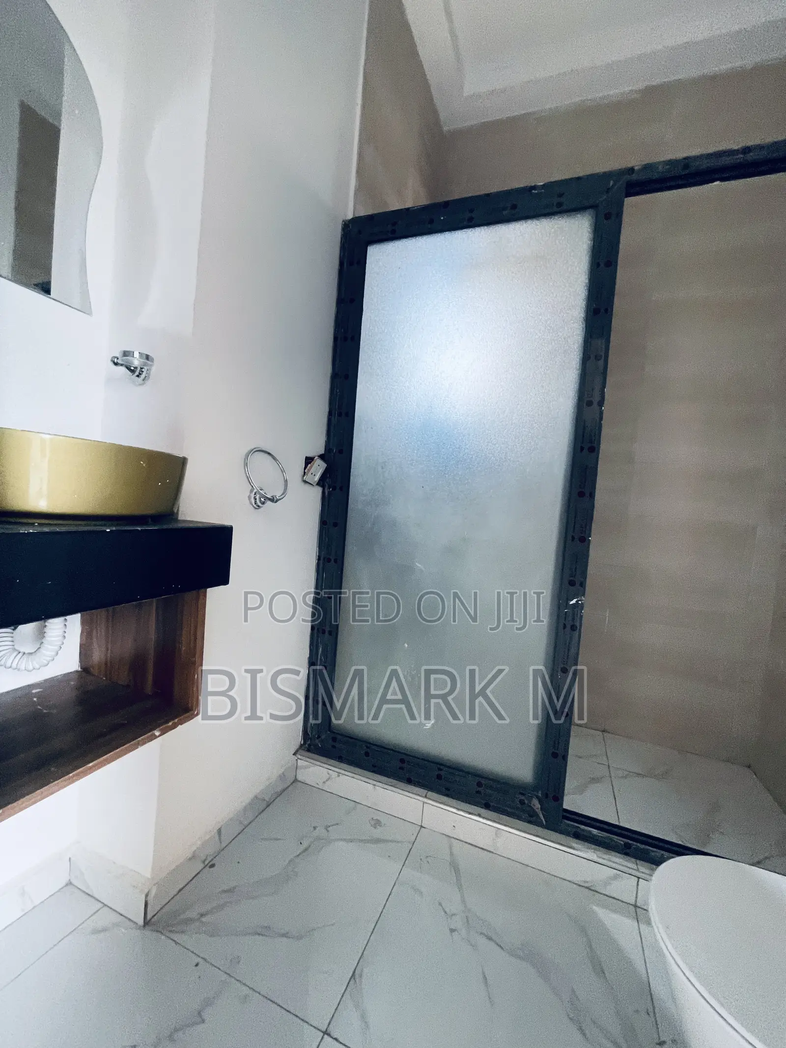 2bdrm House in School Junction., Ashaley Botwe for rent in Ashaley Botwe