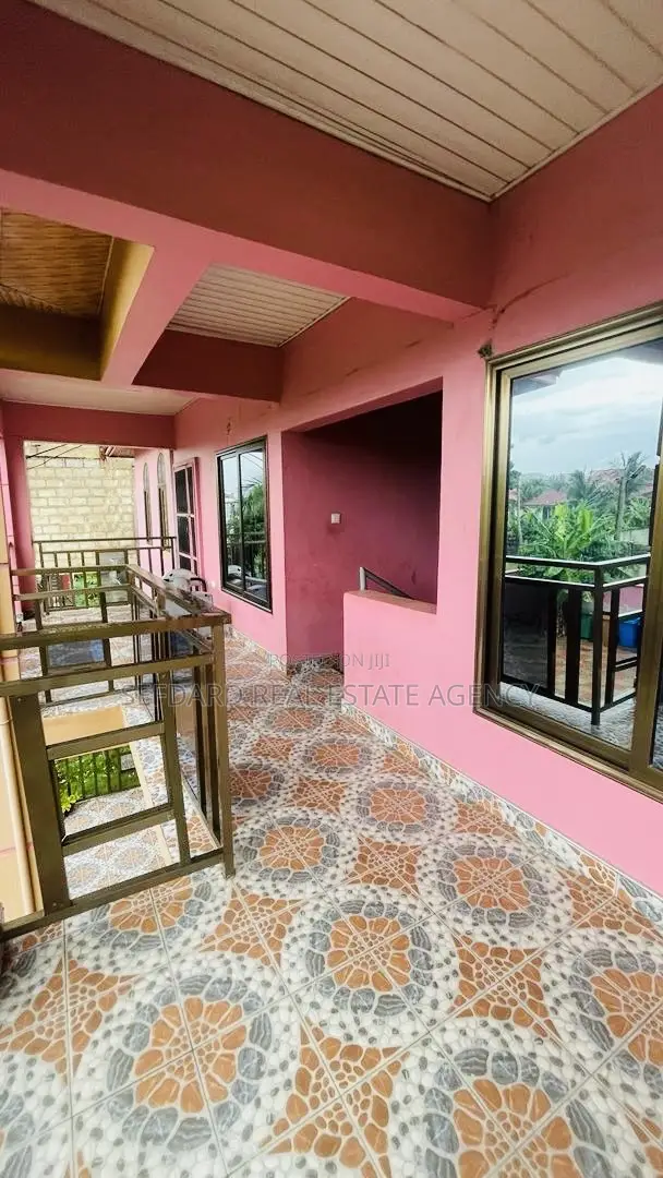 3bdrm Apartment in Sefdard Properties, Ashomang Estate for rent in Ashomang Estate