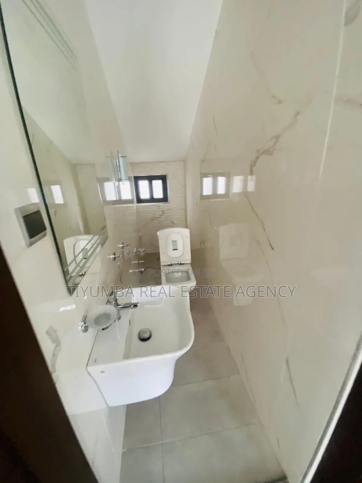 4bdrm House in Tiyumba Real Estate, Airport Residential Area for rent in Airport Residential Area