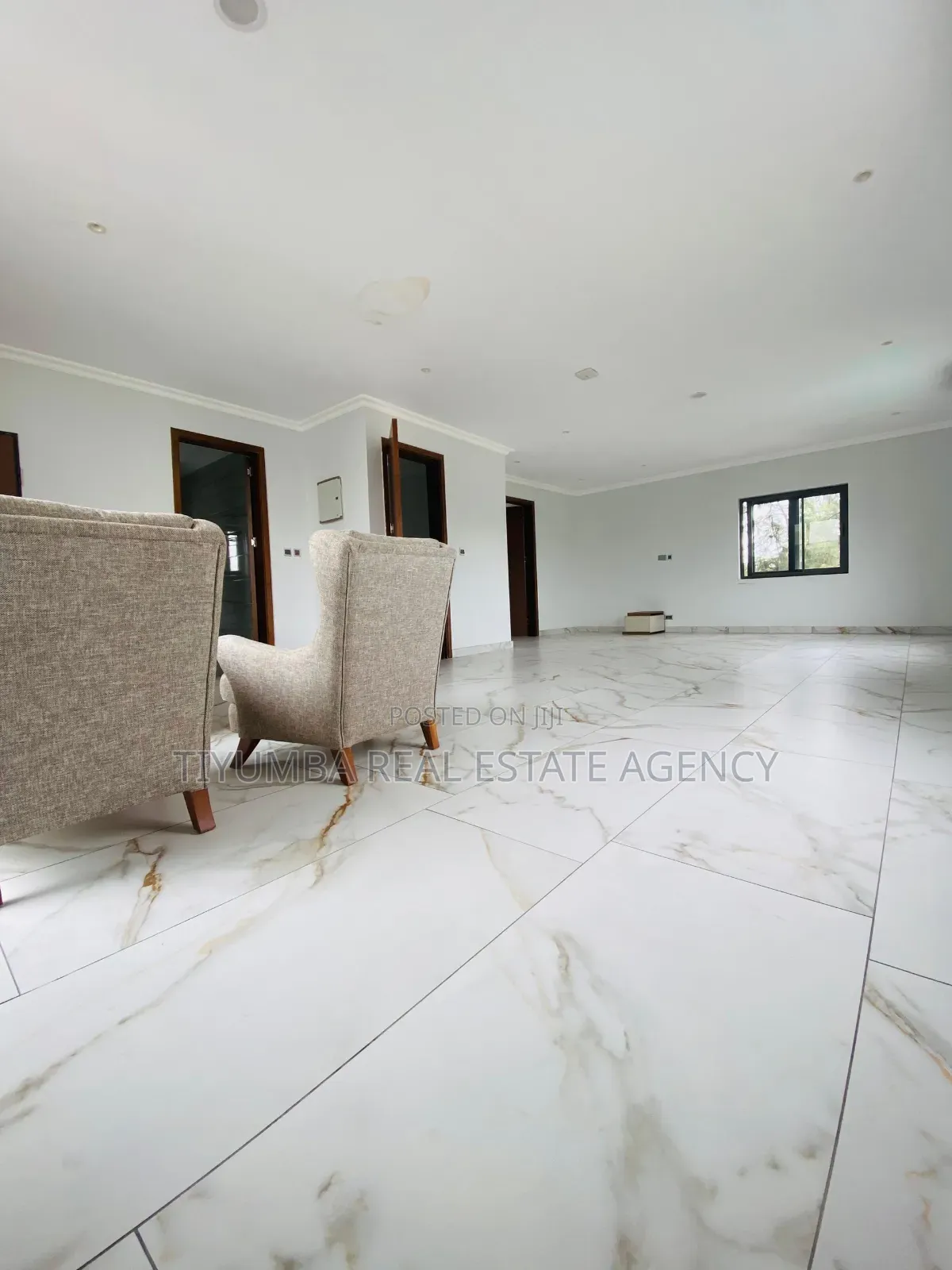 4bdrm House in Tiyumba Real Estate, Airport Residential Area for rent in Airport Residential Area