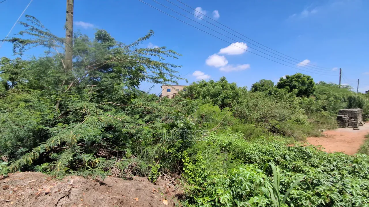 Titled 5 Plots of Land in a Gated Community Trasacco in Otano